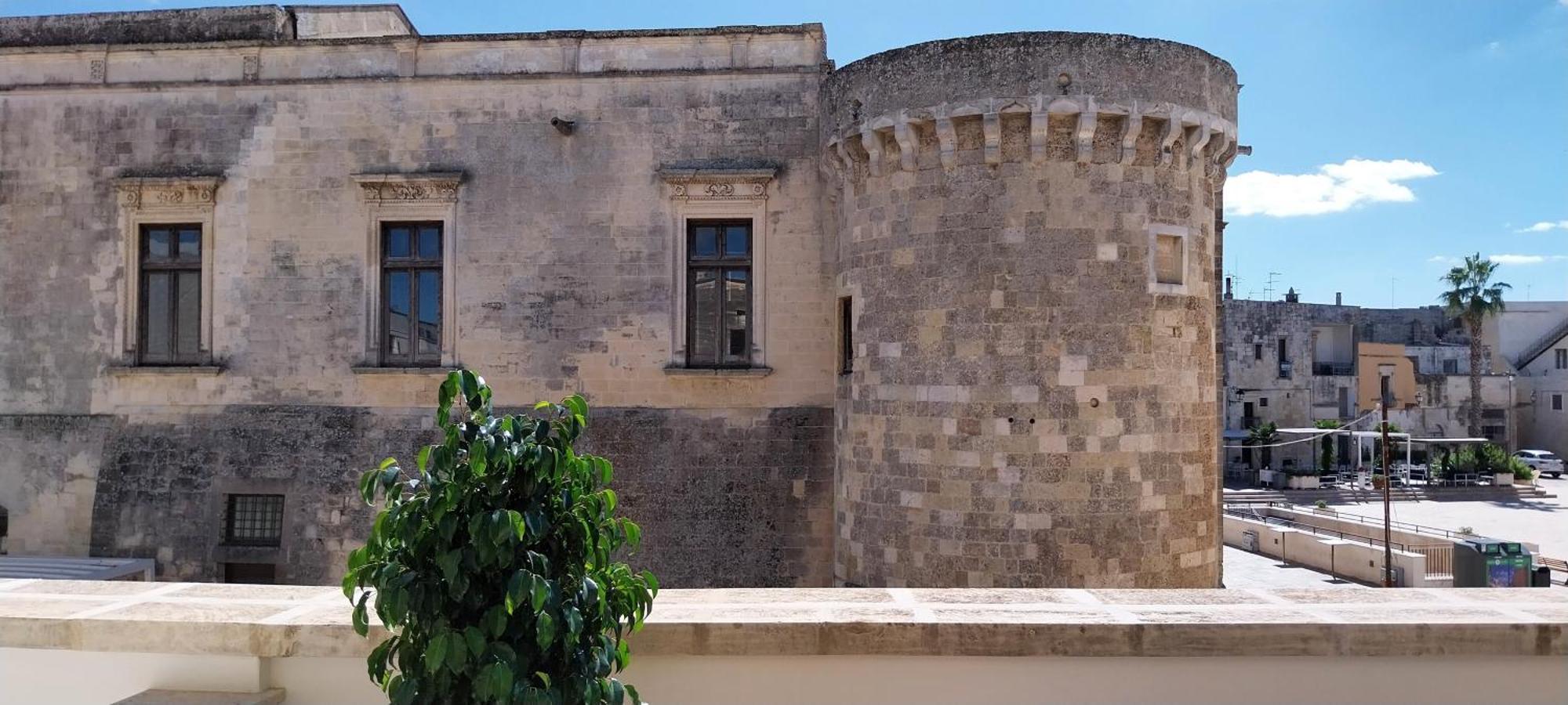Casa Vacanze Fronte Castello Martano Εξωτερικό φωτογραφία